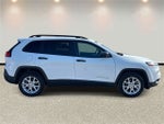 2017 Jeep Cherokee Sport