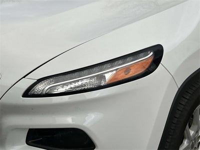 2017 Jeep Cherokee Sport