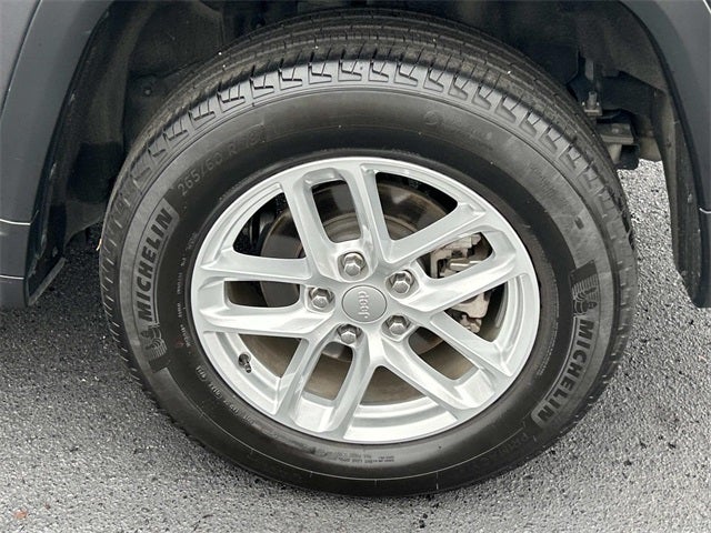 2024 Jeep Grand Cherokee Laredo