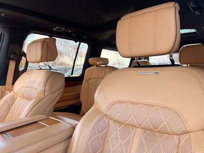 2022 Jeep Grand Wagoneer Series III