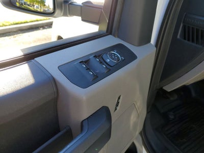 2022 Ford Super Duty F-350 SRW Pickup XL