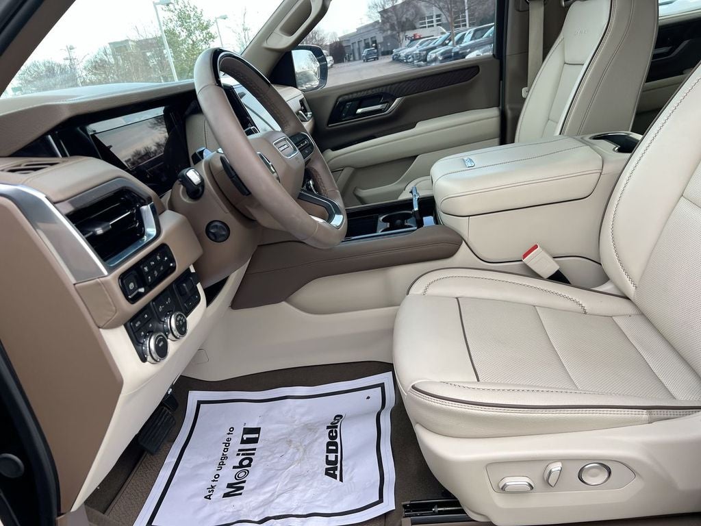 2025 GMC Yukon Denali