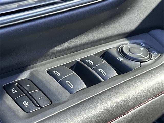 2024 Chevrolet Suburban RST