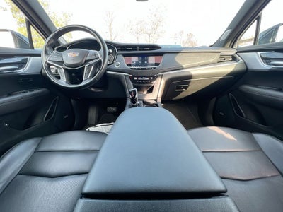 2024 Cadillac XT5 FWD Premium Luxury