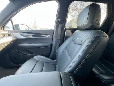 2024 Cadillac XT5 FWD Premium Luxury