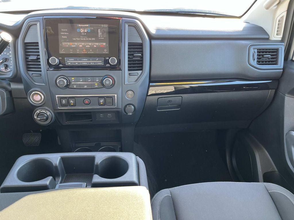 2024 Nissan Titan SV