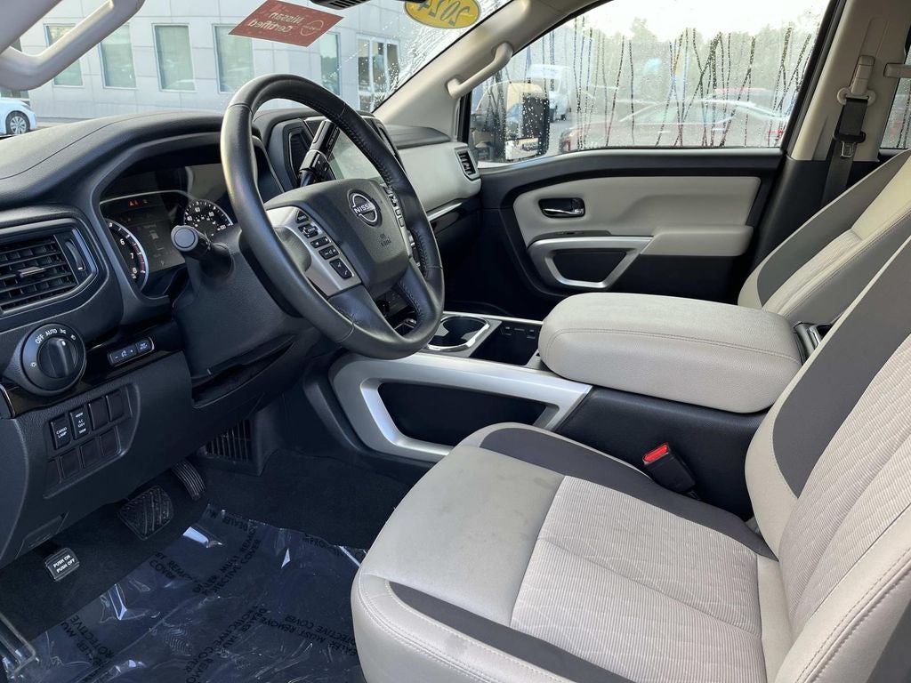 2024 Nissan Titan SV