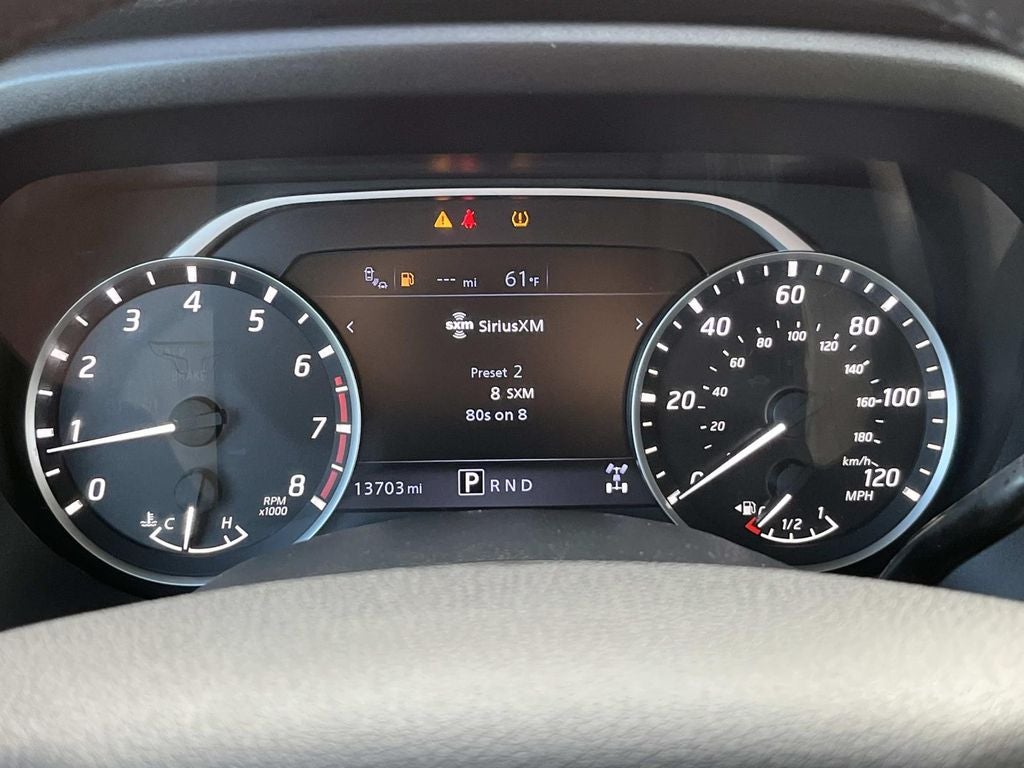 2024 Nissan Titan SV