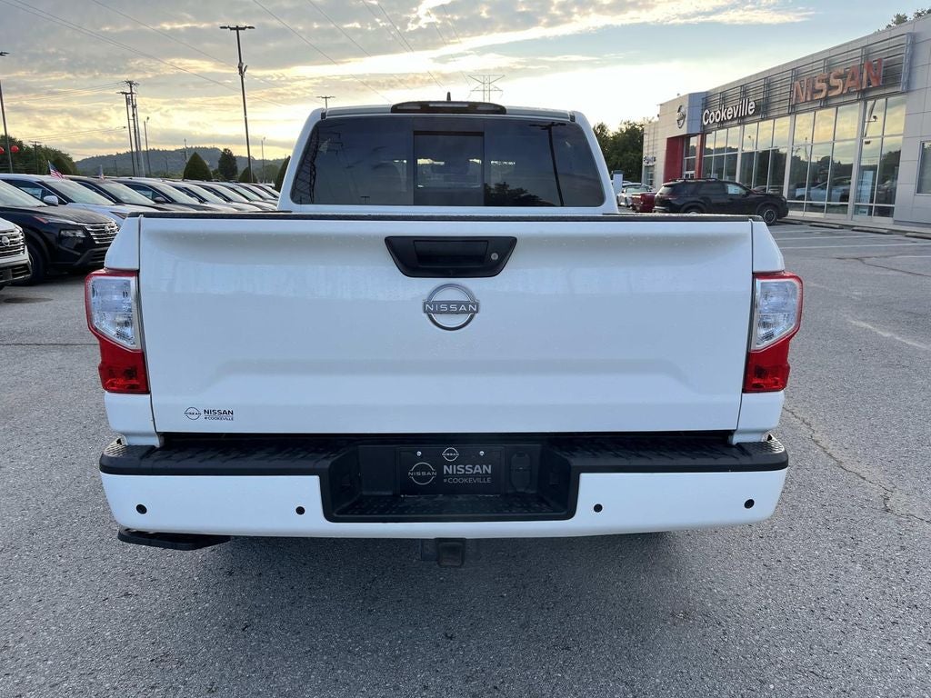2024 Nissan Titan SV