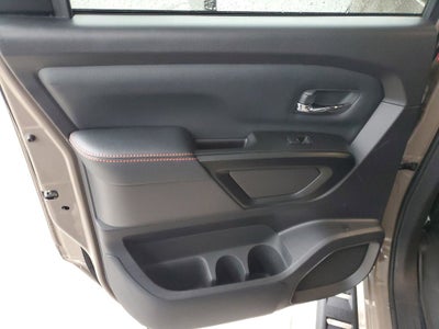 2024 Nissan Titan PRO-4X