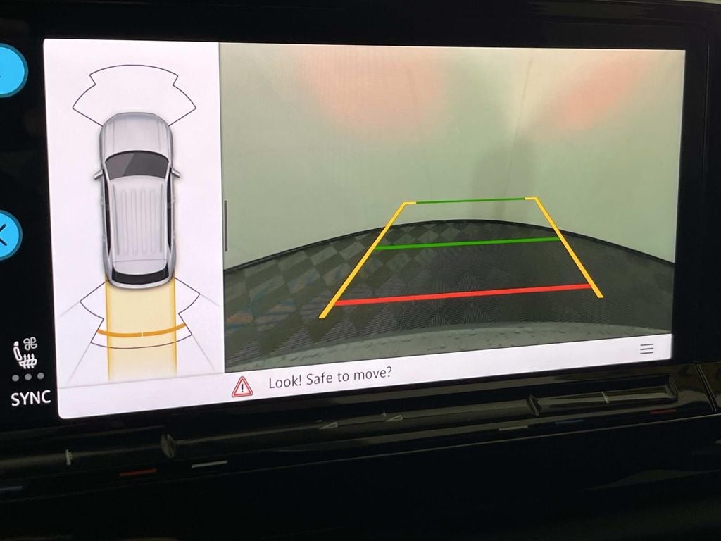 2024 Volkswagen Atlas Cross Sport 2.0T SE w/Technology
