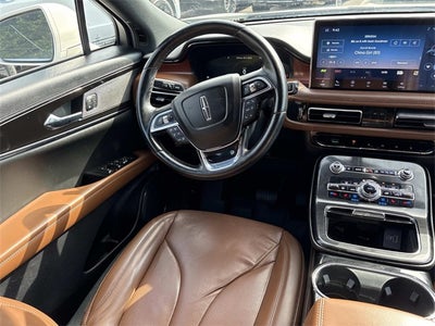 2022 Lincoln Nautilus Reserve