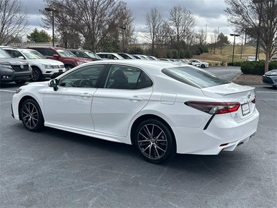 2024 Toyota Camry SE