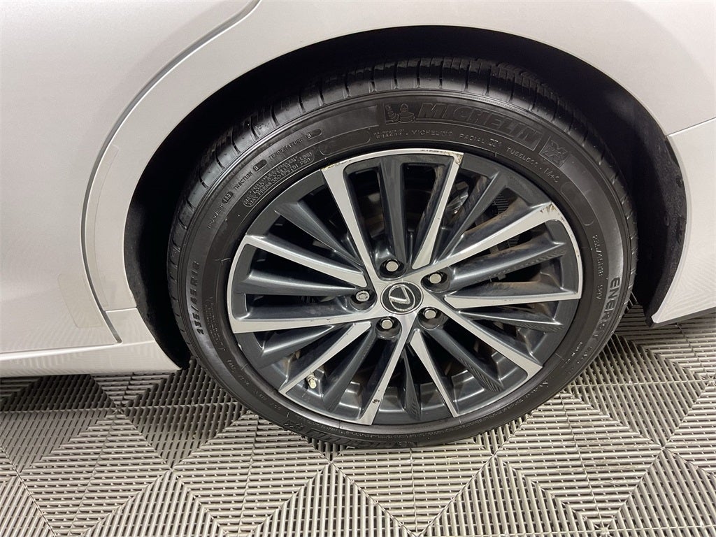 2025 Lexus ES 350 Premium