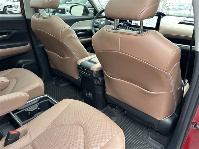 2024 Toyota Grand Highlander Platinum