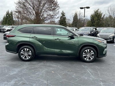 2024 Toyota Highlander XLE