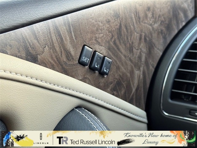 2024 INFINITI QX80 Premium Select