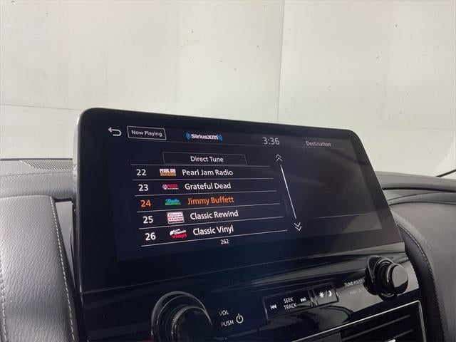 2024 INFINITI QX80 LUXE