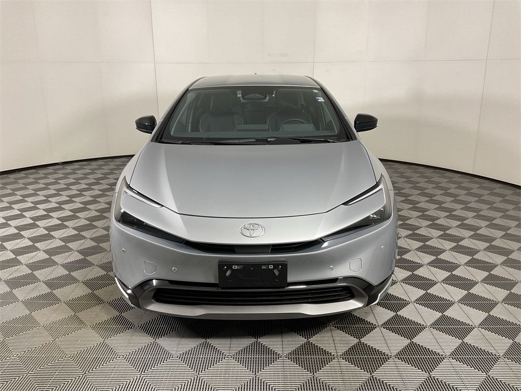 2025 Toyota Prius XLE