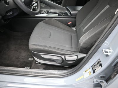 2022 Hyundai Elantra SE