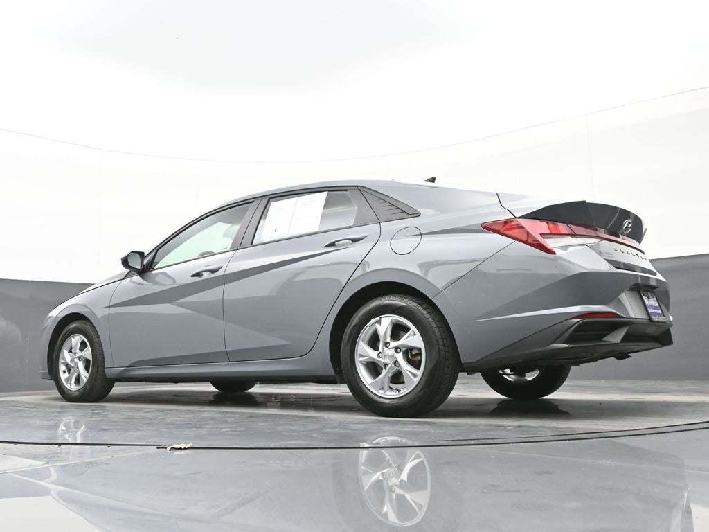 2022 Hyundai Elantra SE