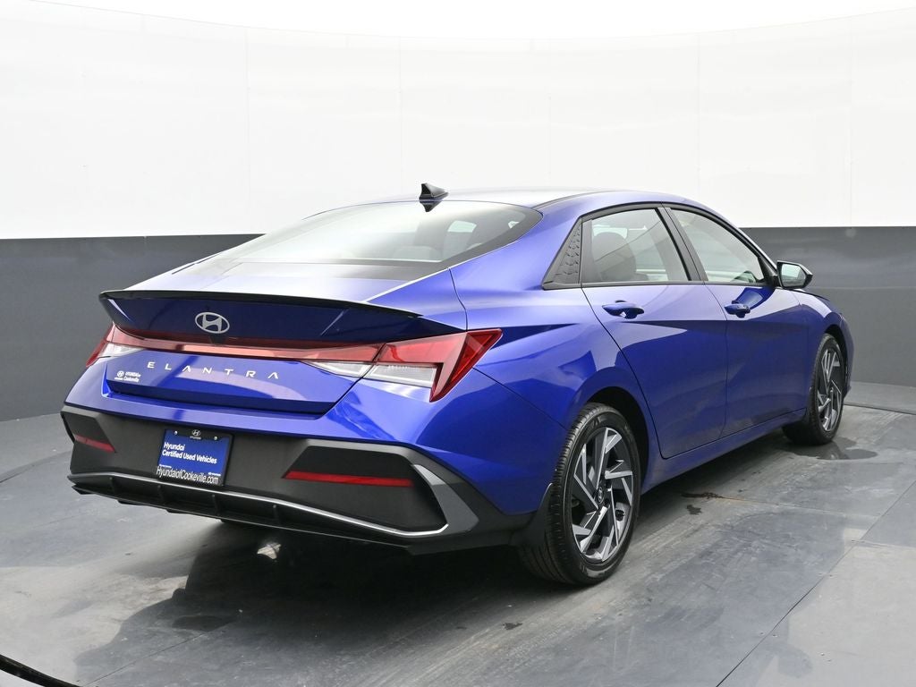 2025 Hyundai Elantra SEL Sport