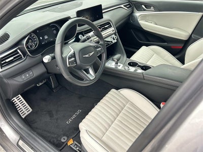 2025 Genesis G70 2.5T