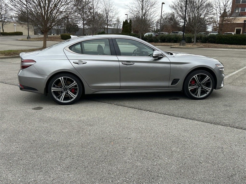 2025 Genesis G70 2.5T
