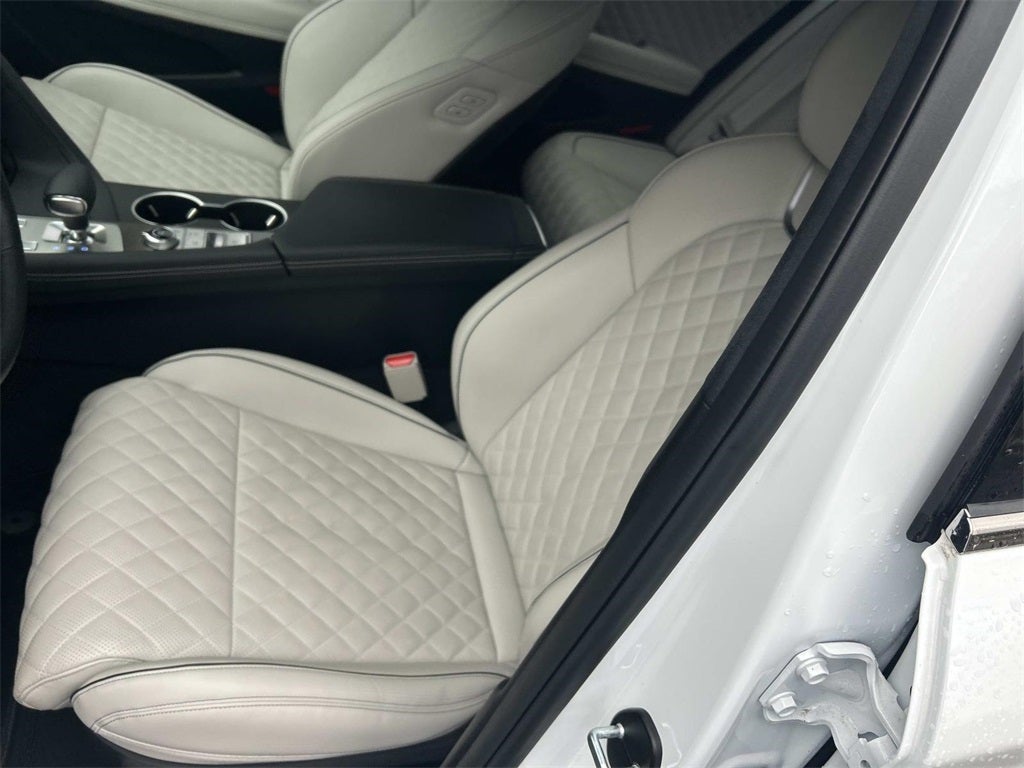 2025 Genesis G70 3.3T Sport Advanced