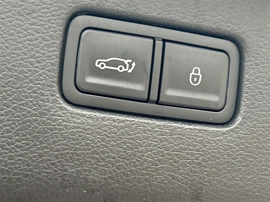 2025 Genesis GV80 Standard