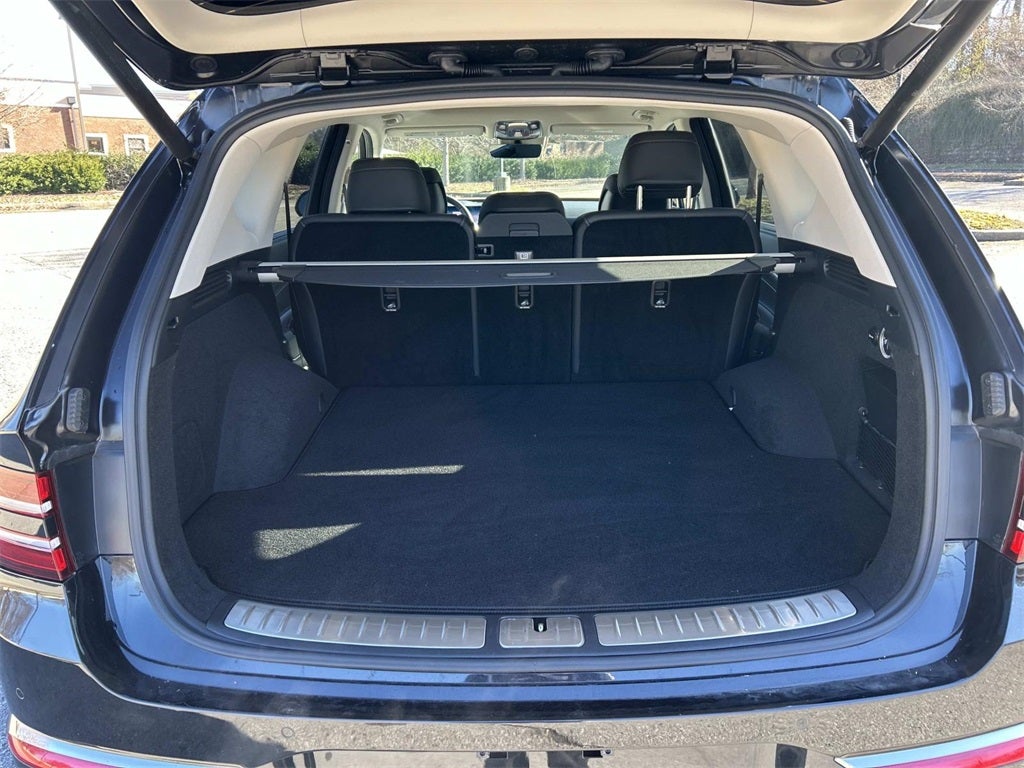 2025 Genesis GV80 Select