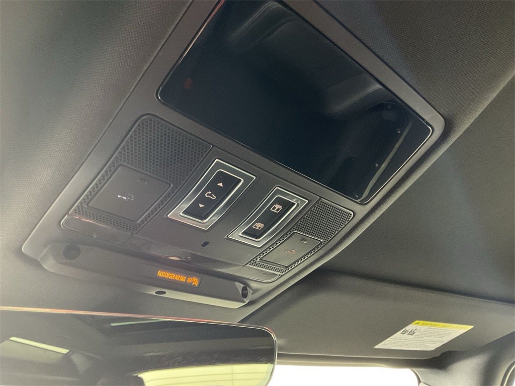 2023 Land Rover Defender 90 X-Dynamic SE