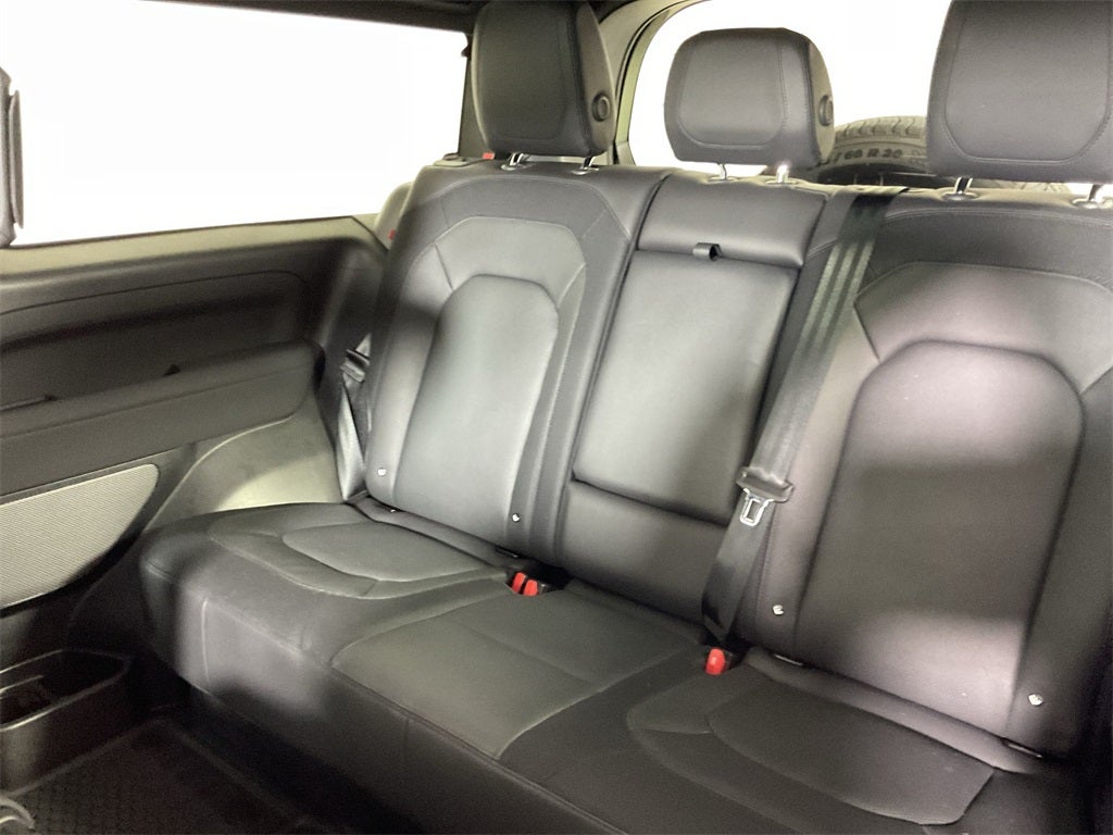 2023 Land Rover Defender 90 X-Dynamic SE