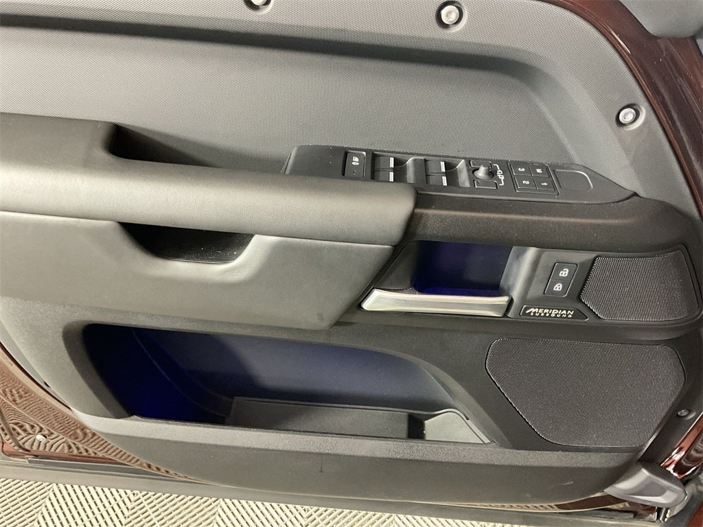 2025 Land Rover Defender 110 Sedona Red