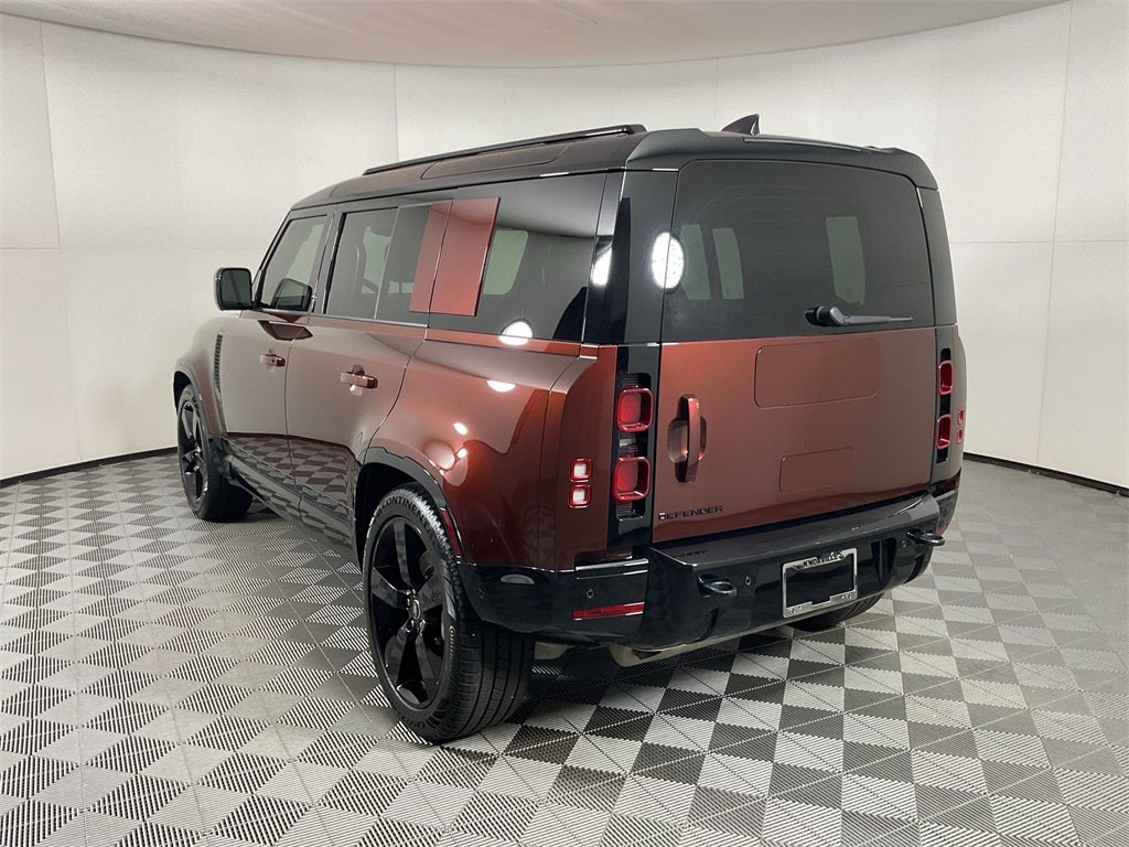 2025 Land Rover Defender 110 Sedona Red