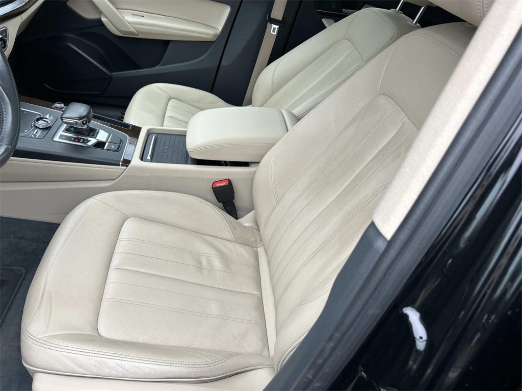 2020 Audi Q5 Premium Plus