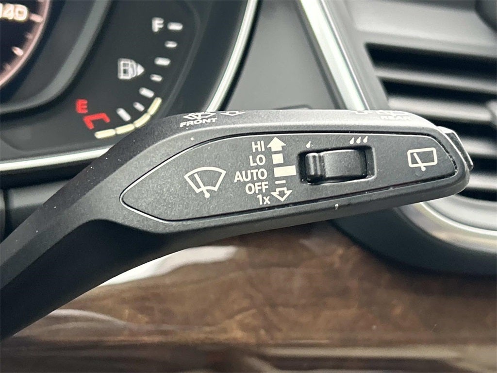 2020 Audi Q5 Premium Plus