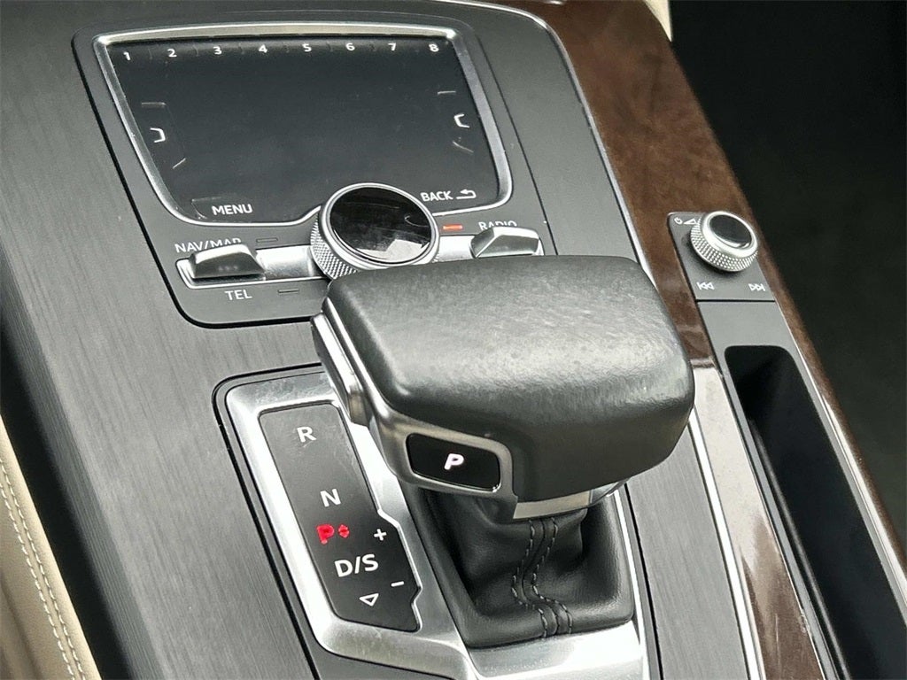 2020 Audi Q5 Premium Plus