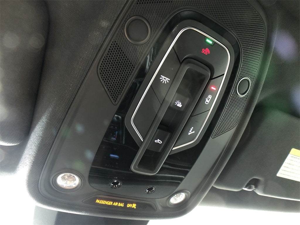 2025 Audi Q8 55 Prestige quattro