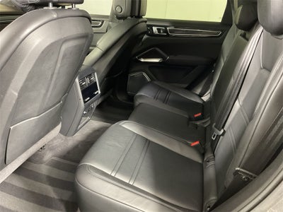 2021 Porsche Cayenne Coupe Turbo