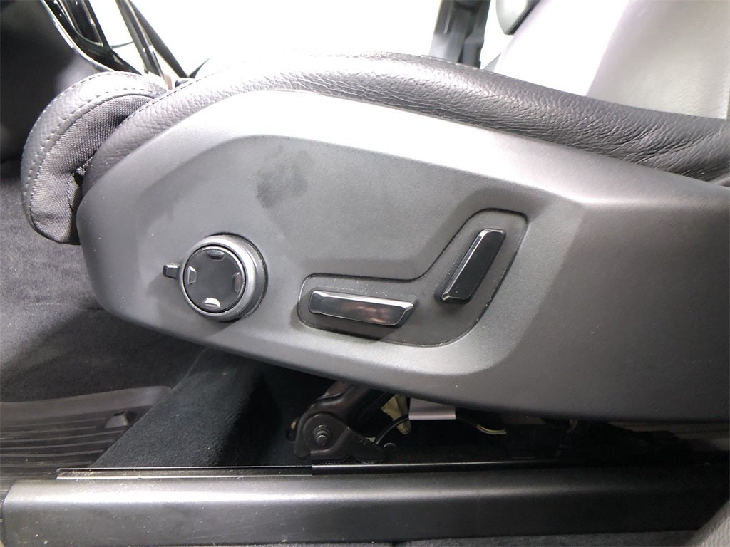 2020 Volvo XC60 T5 Inscription