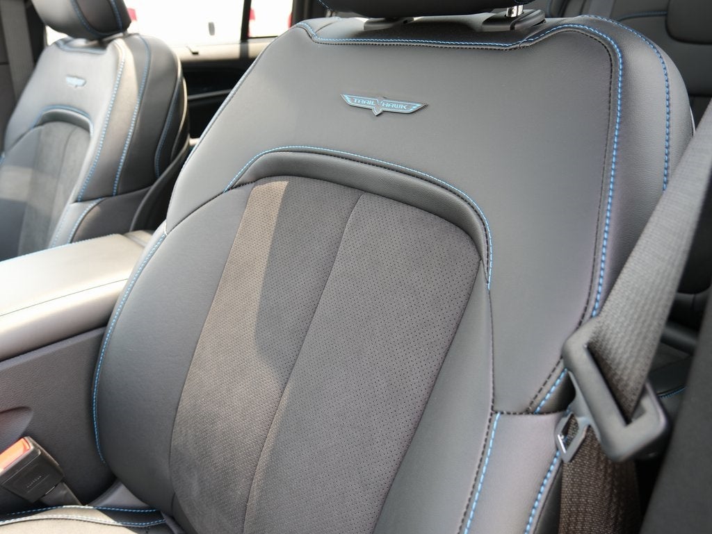 2024 Jeep Grand Cherokee Trailhawk 4xe