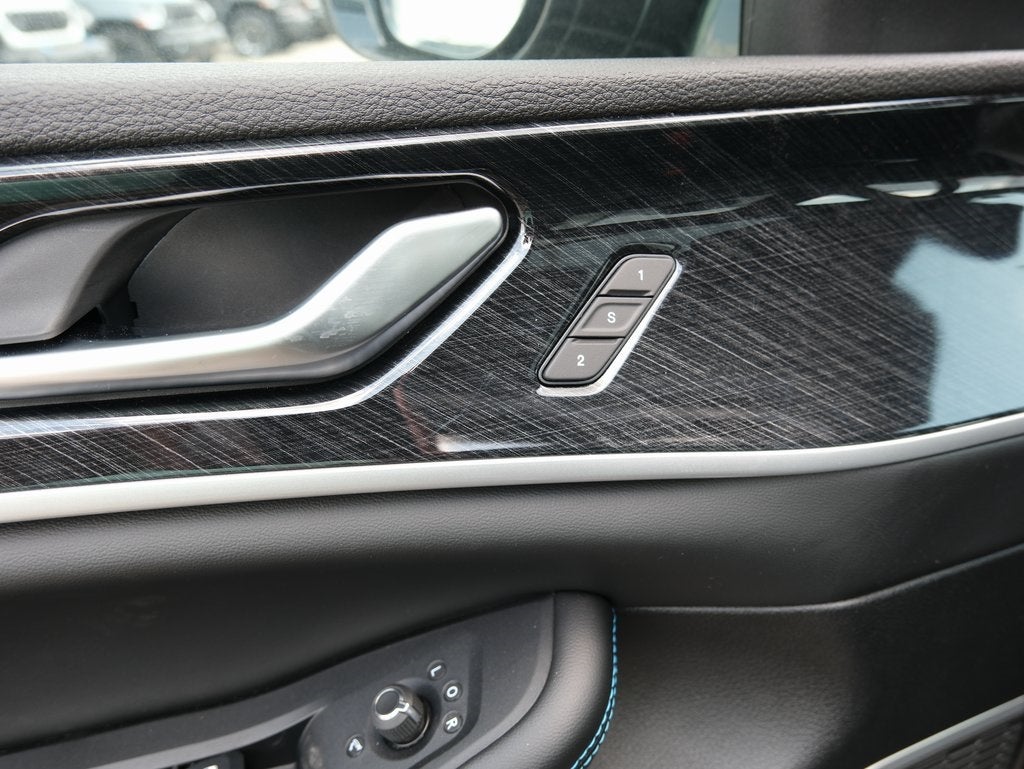 2024 Jeep Grand Cherokee Trailhawk 4xe