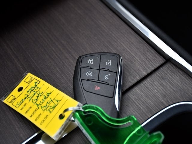 2024 GMC Acadia Denali