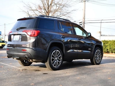 2017 GMC Acadia SLT 1