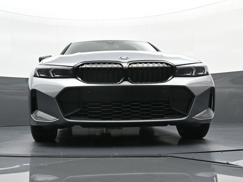 2023 BMW 3 Series 330e xDrive