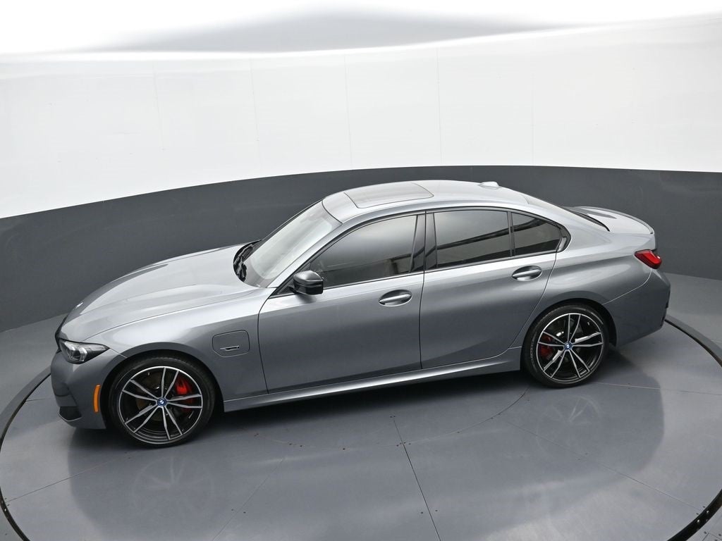 2023 BMW 3 Series 330e xDrive