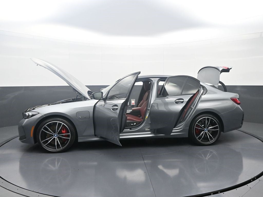 2023 BMW 3 Series 330e xDrive