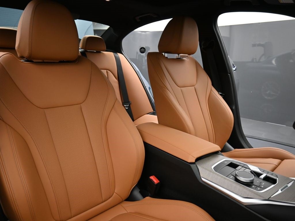 2025 BMW 3 Series 330i xDrive