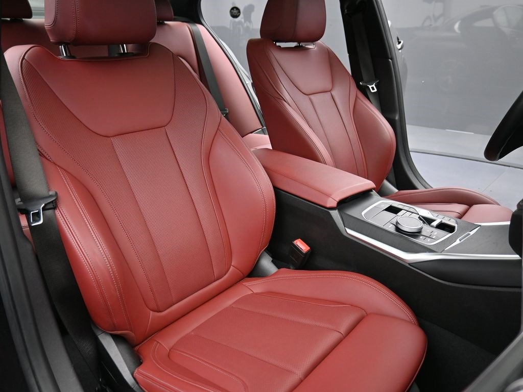 2024 BMW 3 Series 330i xDrive